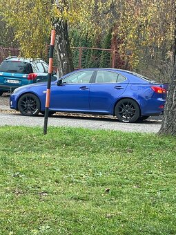 Lexus is250 - 7