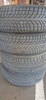 Predám zimný komplet 215/70R16 na toyotu RAV 4. - 7