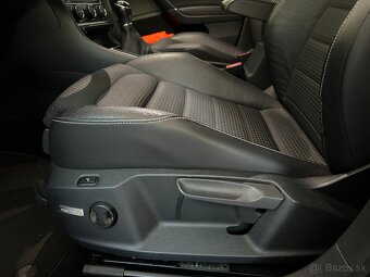 Predám Volkswagen Golf Alltrack 4motion - 7