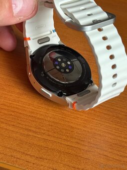 Samsung Galaxy Watch 7 40mm Gold - 7