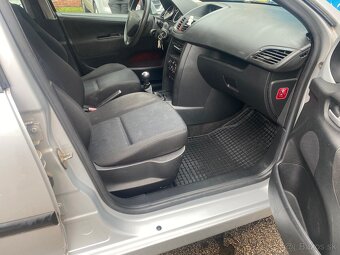 Peugeot 207 SW - 7