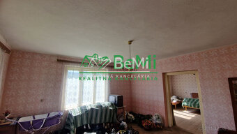 Rodinný dom v obci Vlachovo - Cena dohodou - NA PREDAJ - 7