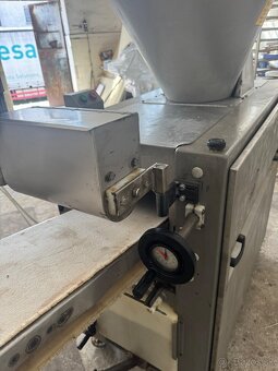 DĚLIČKA TĚSTA CHLEBOVÁ - 7