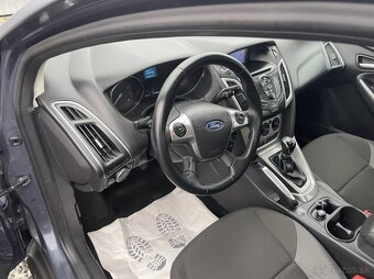 Ford Focus 1.6i 16V 120PS LPG HATCHBACK - 7