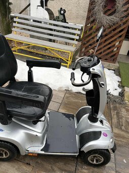 Invalidný elektrický vozík - 7