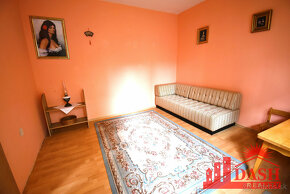 Na predaj 3 izbový byt s balkónom v centre Trenčína, 74 m2,  - 7