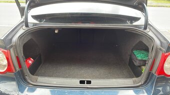 Volkswagen B6 2.0 TDI - 7