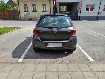 Toyota YARIS 74kW automat – veľmi dobrý stav - 7