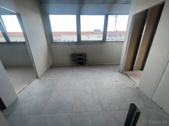 Výrobná hala so zázemím 288/144m² sklad - kancelárie - 7