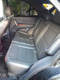 KIA SORENTO - 7