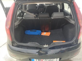 Fiat Punto 1.2 - 7