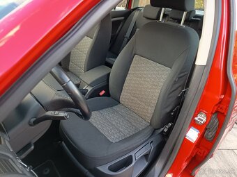 Škoda Octavia 2,0 TDi COMBI - 7