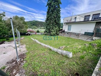 STAVEBNÝ POZEMOK s IS, 900 m2, BUDATÍN - 7