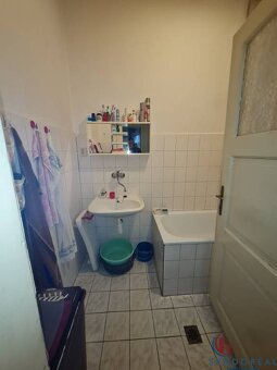 Historický 7.izb RD v centre Piešťan na predaj - 7