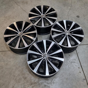 Hliníkové disky Volkswagen 5x100 R16 7J ET46 - 7