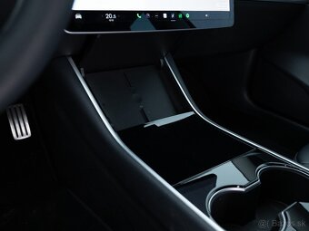 Tesla Model 3 Performance 2019 - 7