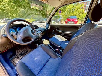 Citroen Saxo 1.1 , 2003 84 000km - 7