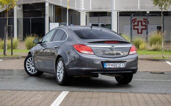 Opel Insignia 118kW (2011) - 7