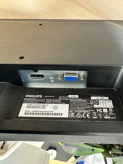 Herné počítač a monitor - 7