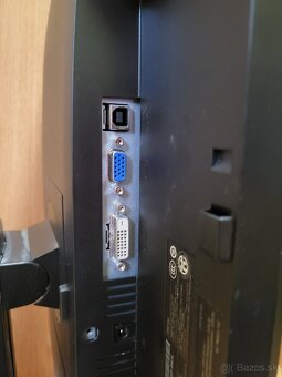 23" Dell P2312Ht, Full HD 1920x1080, DVI, VGA, 5ms - 7