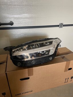 Svetlá volvo xc90 - 7