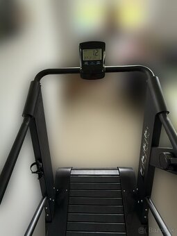 -- NOVÝ BEZMOTOROVÝ BEŽECKÝ PÁS -- - 7