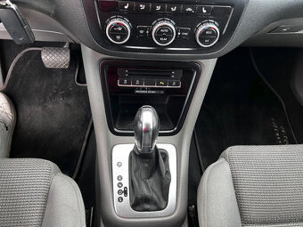 Volkswagen Sharan 2.0TDi - 7
