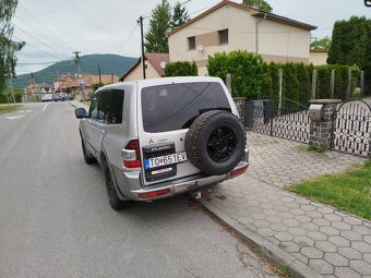 Mitsubishi Pajero 3,2 - 7