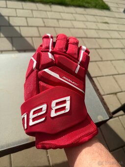 Rukavice Bauer Mach čierne , červené 14” - 7