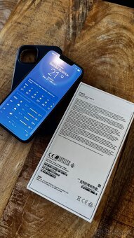 Predám iPhone 13, 128GB - 7