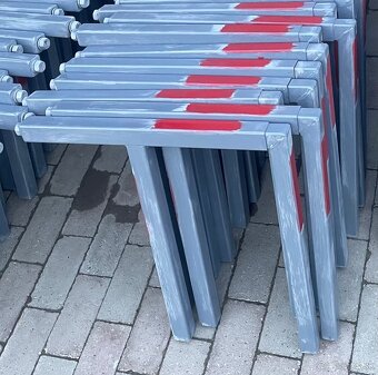 Železné stojky, Salovacie vencov - Svorky , šuptyce  s matky - 7