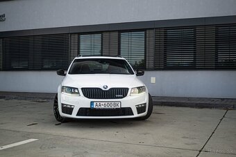 Škoda Octavia Combi 2.0 TDI DPF RS DSG - 7