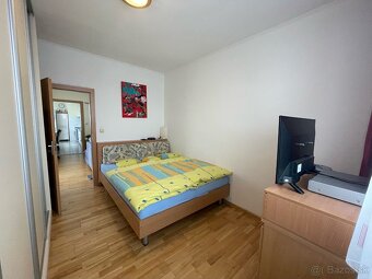 REZERVOVANÉ: NA PREDAJ 3 IZBOVÝ BYT NA JESENSKÉHO ULICI - 7