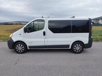 Renault traffic 1.9dci 74kw 9 miestne - 7