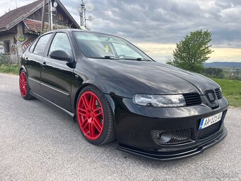 Predám Seat Leon Cupra 1.8T 132kW + úprava na 220ps - 7