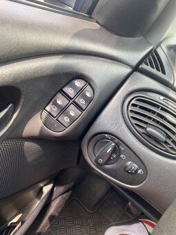 Ford Focus 1.8tdci 2003 - 7