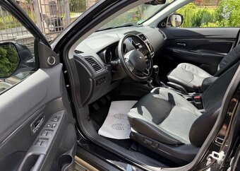 Mitsubishi ASX 1,6DI-D 4WD -1 Majitel PANORAM nafta manuál - 7