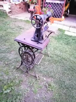 2 funkčne šijacie stroje a obuvnicky stroj - 7