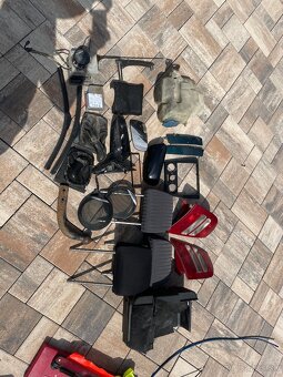 Predám náhradné diely na octavia 1 - 7