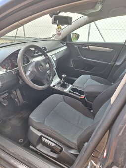 VW Passat B7, 1.6 TDI, Bluemotion - 7