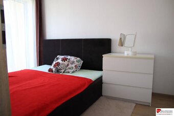 REB.sk Predaj 4 izbový dvojpodlažný rodinný dom Štúrova ul, - 7