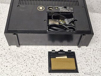 RARE VINTAGE RADIO 》SHARP FV-16 》6BAND JAPAN L M K 49m 41m U - 7