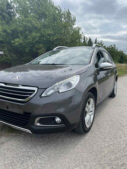 Peugeot 2008 1.2 - 7