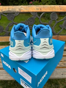 Bezecke tenisky Hoka Clifton 8 - 7