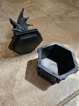 Anne Stokes Dragon Beauty Trinket Box nová kabička - 7