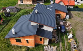 Rodinný dom - novostavba s okamžite obývateľnou časťou - 7