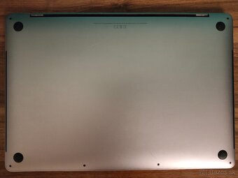 MacBook Pro 16 2019 | i7 • 16GB • 512GB SSD - 7