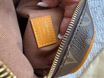 Louis Vuitton pánska taštička - 7
