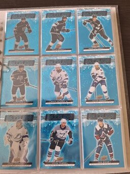 Hokejové kartičky insert dazzlers blue 2023/24 - 7