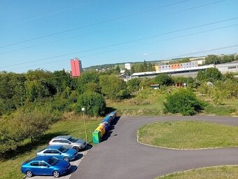 Na predaj veľký 3 izb.byt s balkónom v peknom prostredí - 7